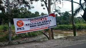 Satu Sikap Akhirnya DPD Partai PKS Pekanbaru , Menyatakan Tolak Kenaikan BBM