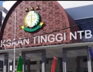 Tim Tabur Kejaksaan Tinggi NTB Berhasil Mengamankan Tersangka Kasus Korupsi Pengadaan Benih Jagung AN.Aryanto Prametu