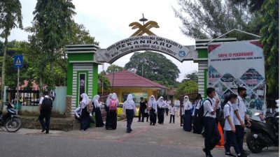 SMPN 13 Pekanbaru Kembali Mendapat Reward dari Pusat Sebagai Sekolah Berprestasi Nasional Tahun 2024